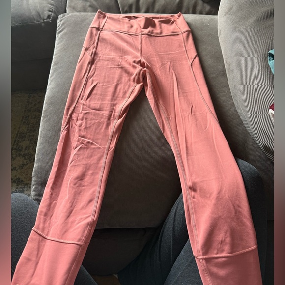 Lululemon 2 pairs of leggings size 8 - Picture 5 of 7